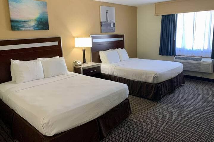Room 5 of 24